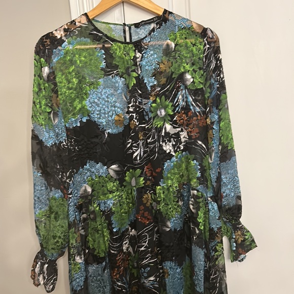 Zara Woman Velvet Embossed Dress New - Picture 2 of 3